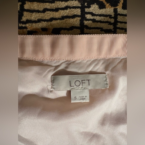 Ann Taylor Loft Sequin Skirt Iridescent Peach (6) - Picture 6 of 7